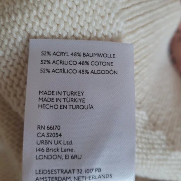 Anthropologie Knit Sweater Oversized With Heart size S - Picture 6 of 6